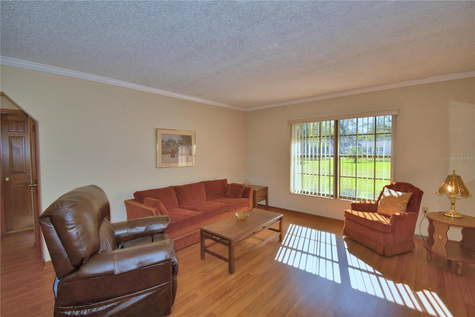 OAKVIEW ESTATES UN 3 - Residential