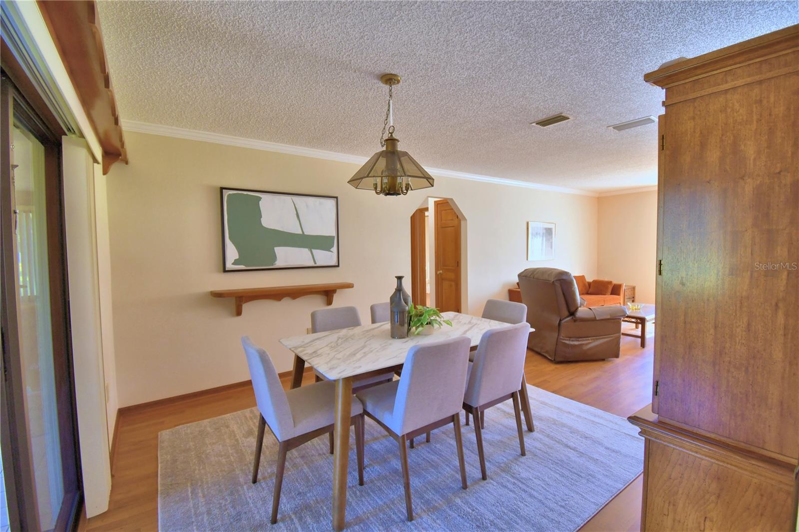 OAKVIEW ESTATES UN 3 - Residential