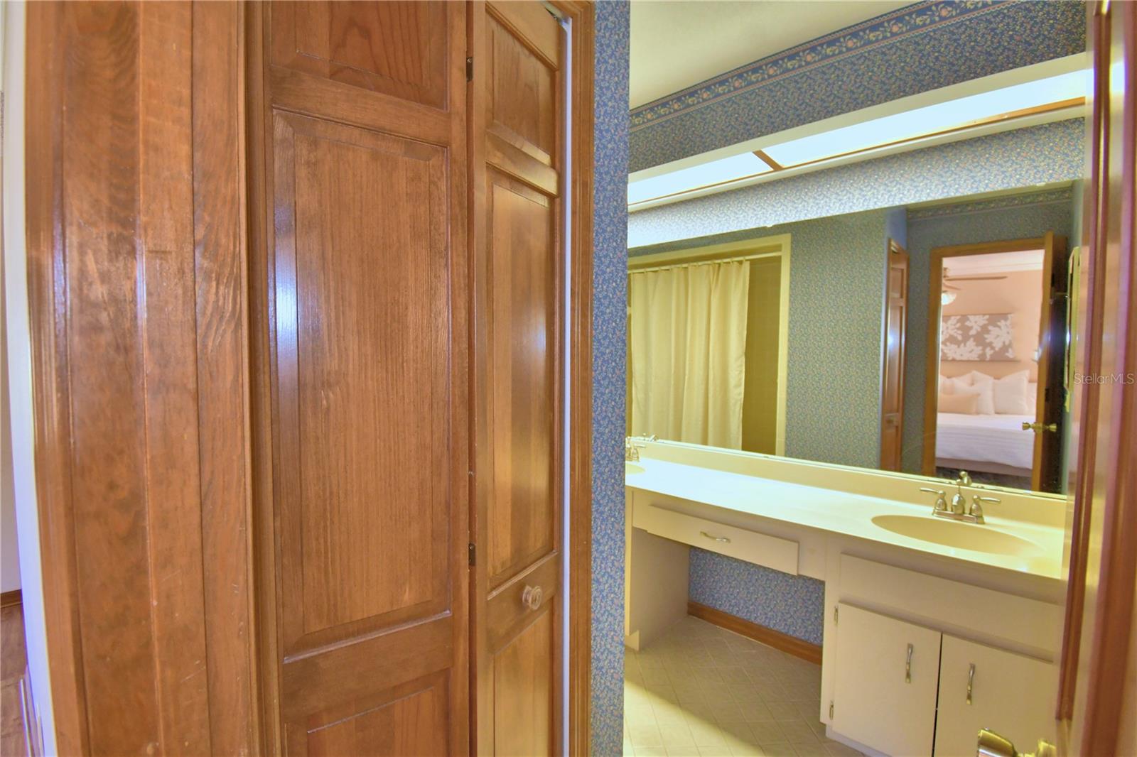 OAKVIEW ESTATES UN 3 - Residential