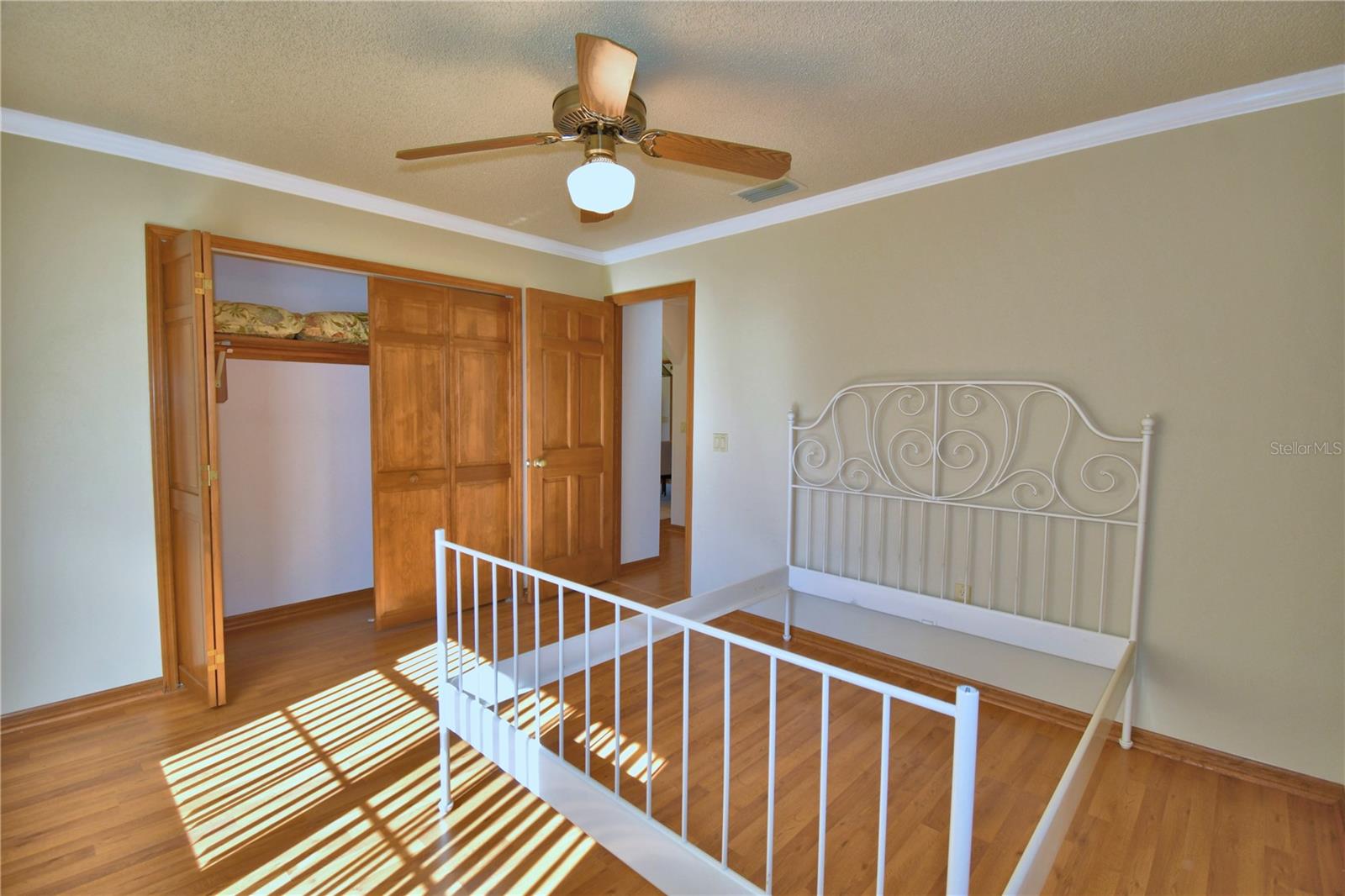 OAKVIEW ESTATES UN 3 - Residential