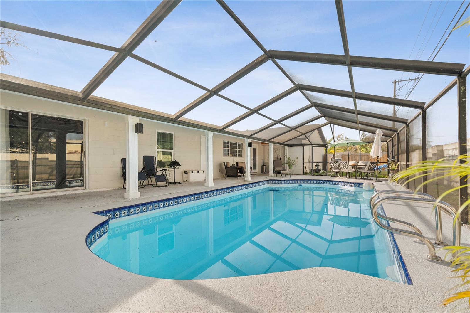 CARROLLWOOD MEADOWS UNIT X - Residential