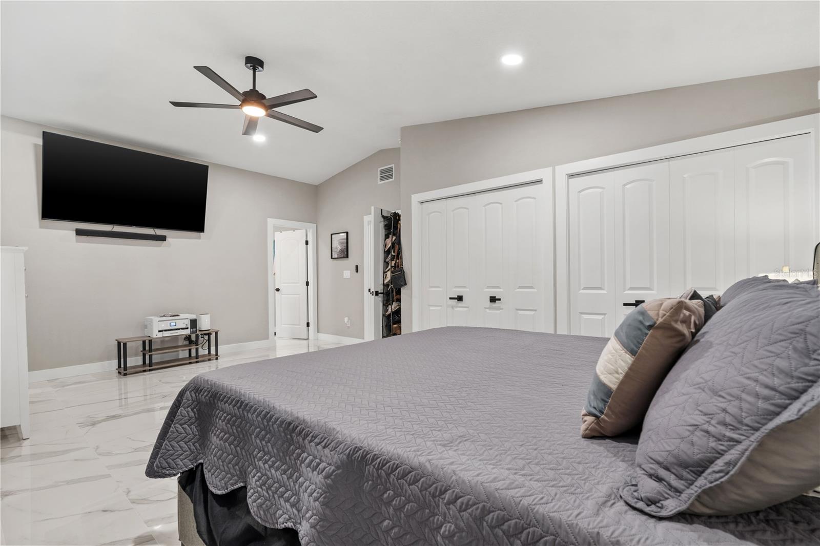 CARROLLWOOD MEADOWS UNIT X - Residential