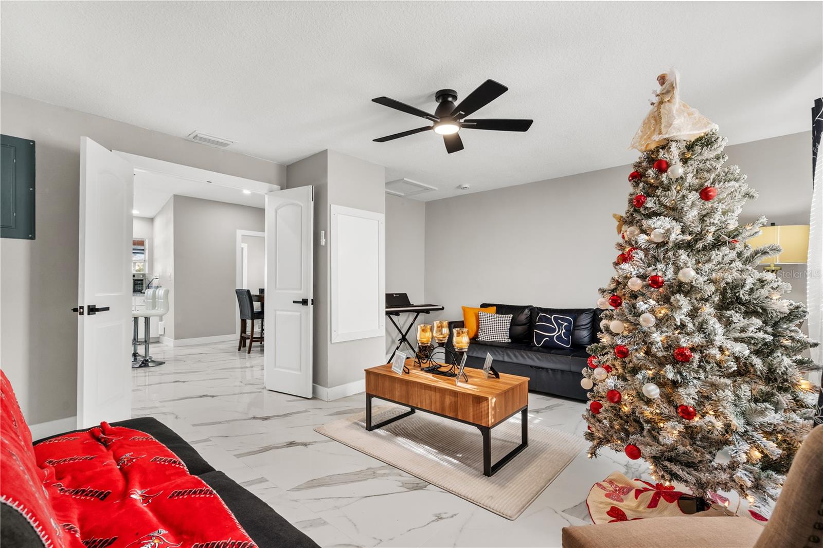 CARROLLWOOD MEADOWS UNIT X - Residential