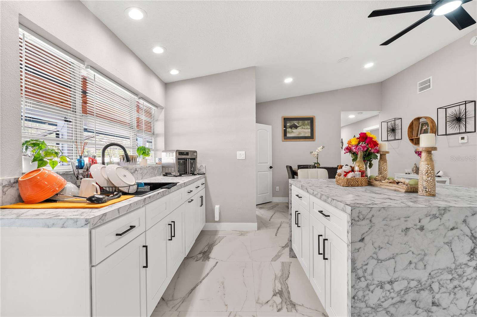 CARROLLWOOD MEADOWS UNIT X - Residential