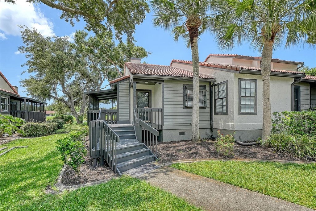 Photo of 4372 Trails Drive #15-1, Sarasota, FL 34232 (MLS # A4706150)