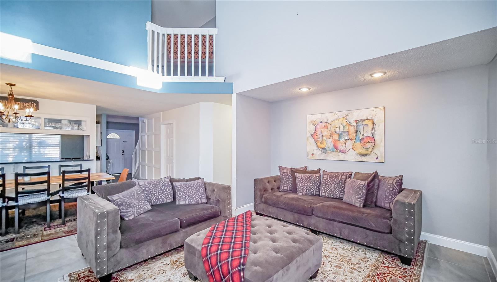 PEMBROOKE - Residential