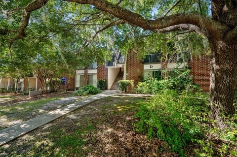 Photo of 1700 SW 16th Court #D24, Gainesville, FL 32608 (MLS # GC535297)