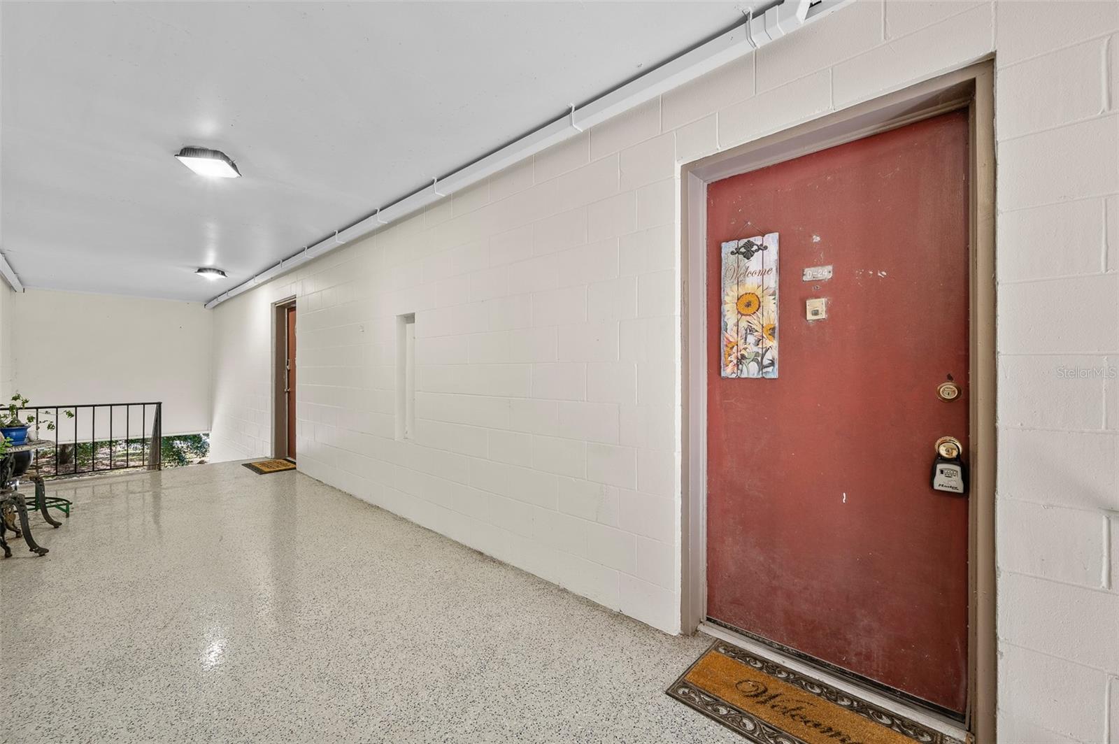 SUMMIT HOUSE - Residential