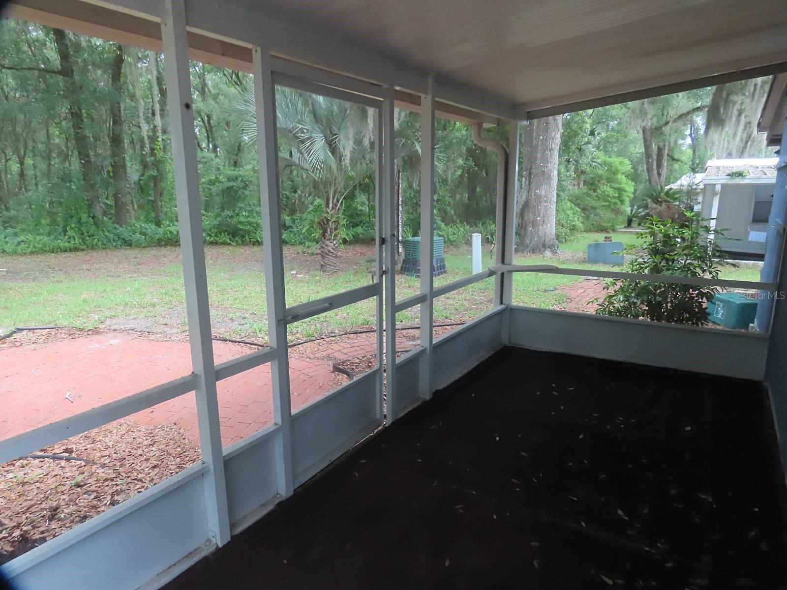 HAWTHORNE HILLS - Residential