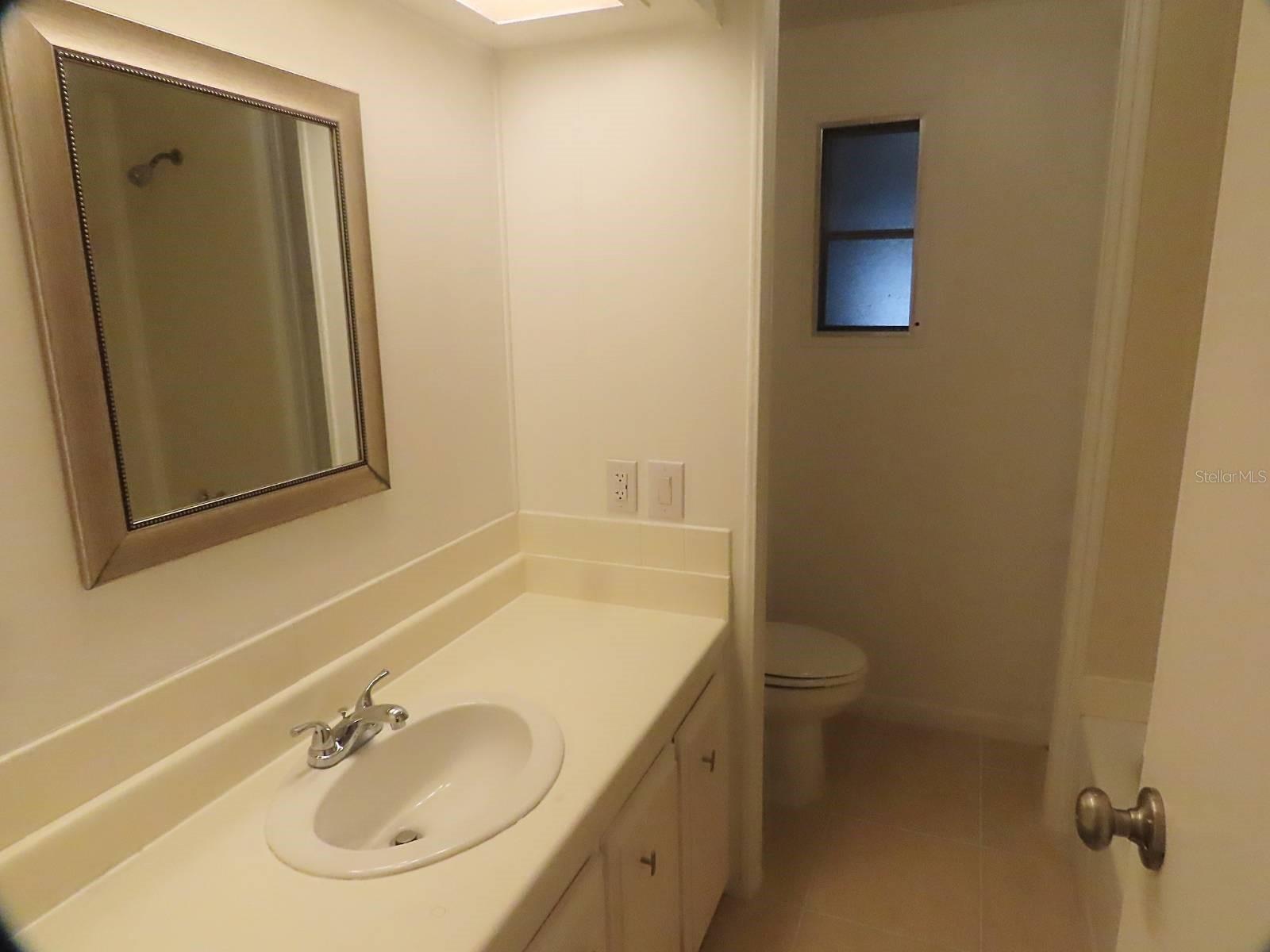 HAWTHORNE HILLS - Residential