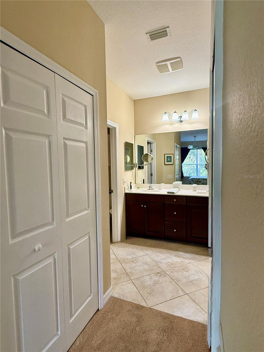 HARBORAGE ON BRADEN RIVER II PH I - Residential