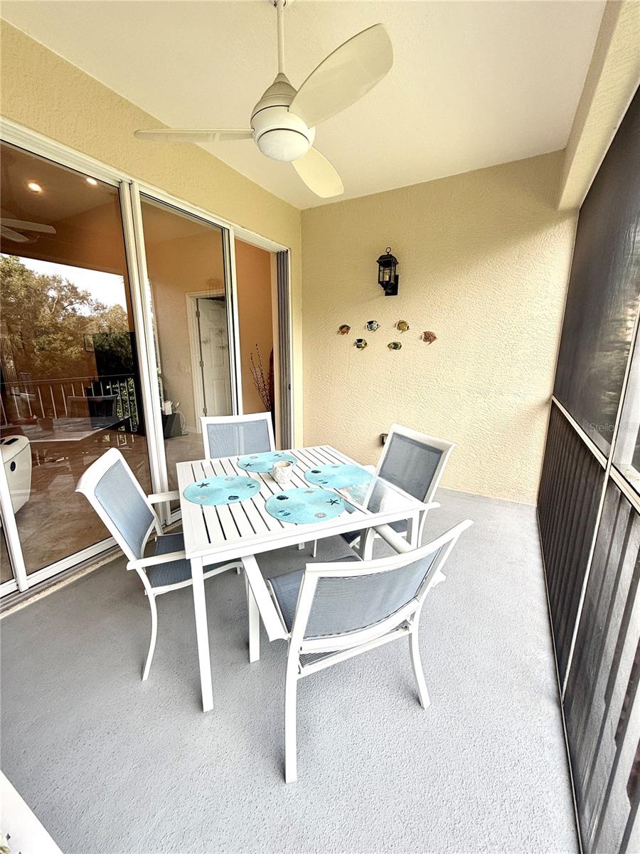 HARBORAGE ON BRADEN RIVER II PH I - Residential