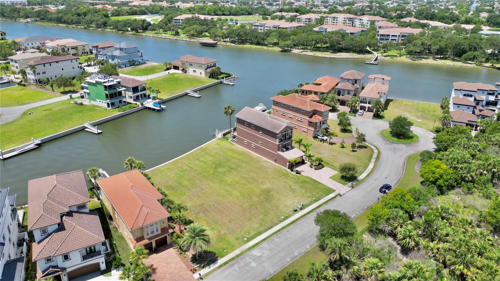 HARBOR VILLAGE MARINA - Land