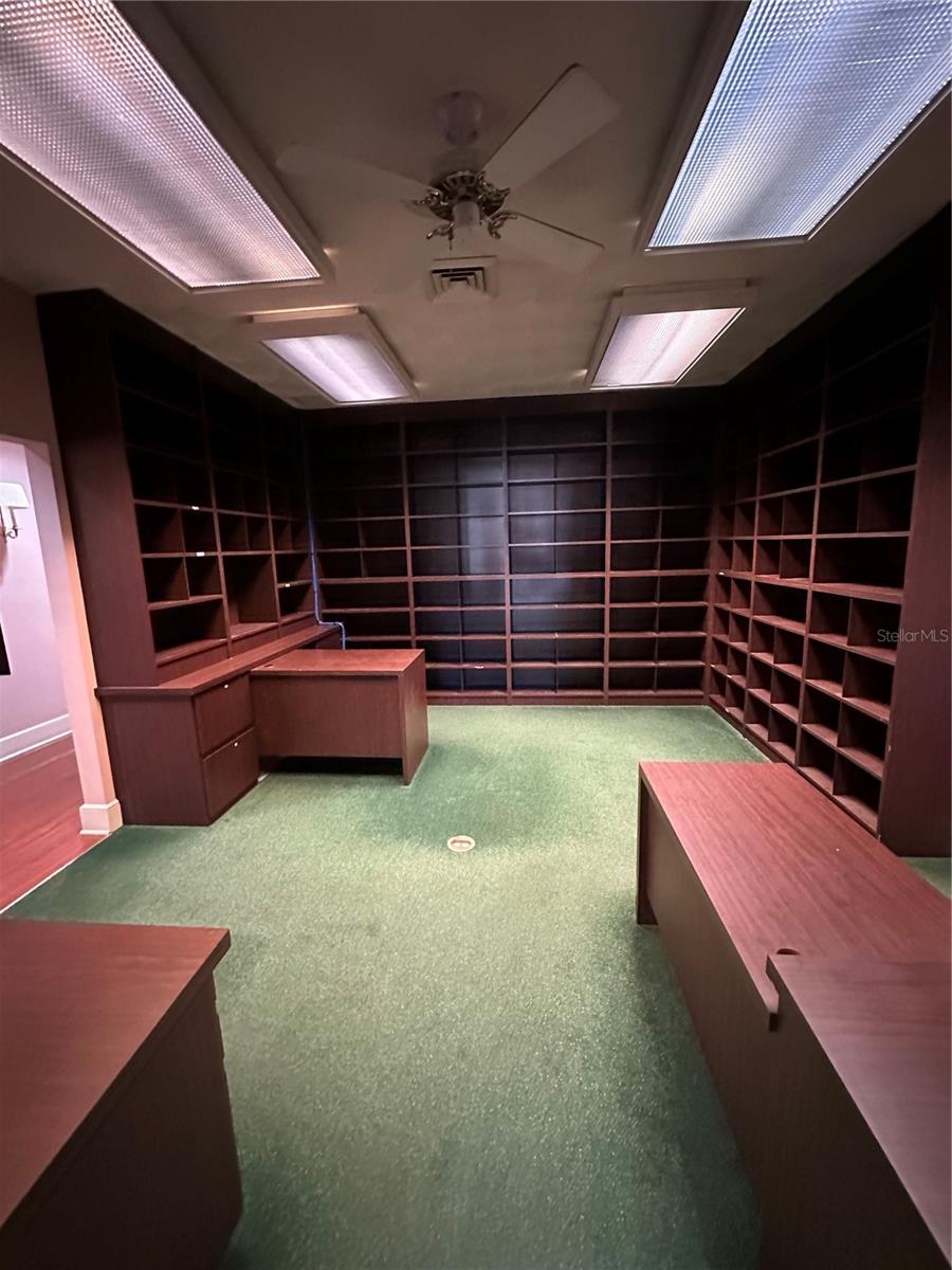 MILTON PARK RESUB OF BLKS 13 & 19 - Commercial Lease