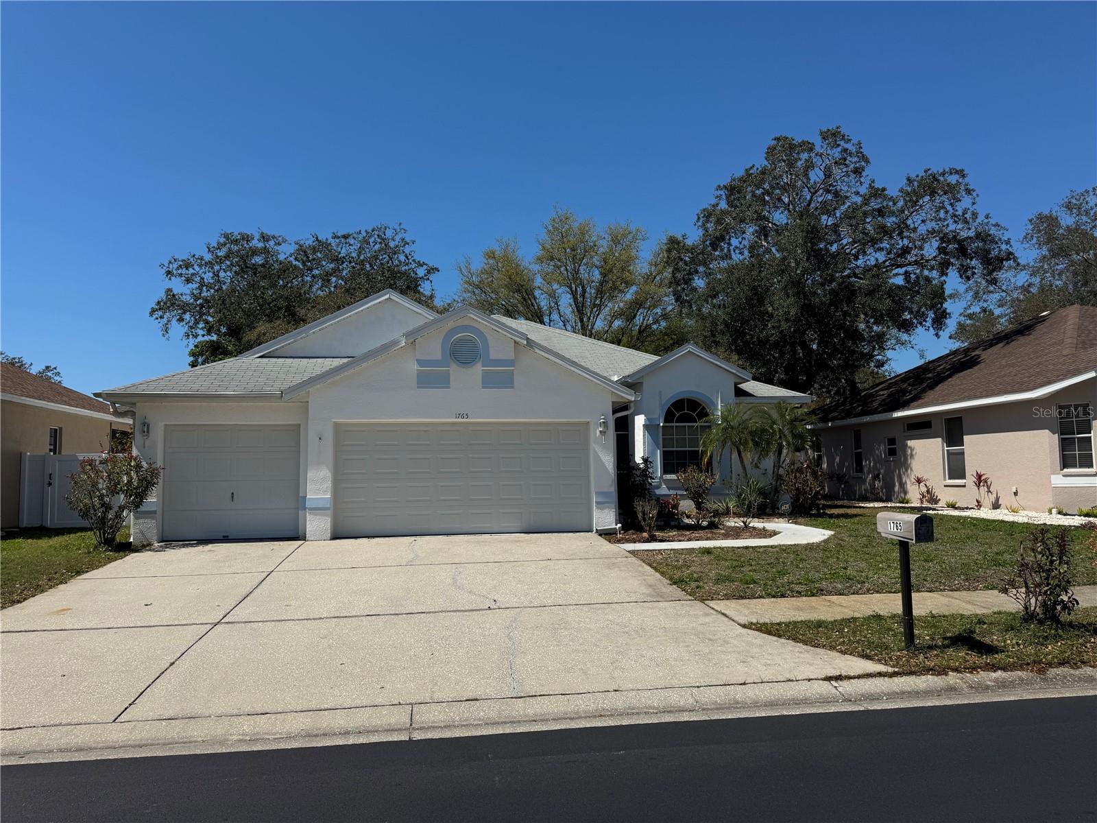 This Beautiful and Clean POOL HOME features 3 bedroom and 2 Baths with a 3 car garage. Located in Forest Ridge in Tarpon Springs, a Privately Gated Community. New Laminate flooring is featured in the living, dining and master bedroom. This split bedroom plan is open and airy with vaulted ceilings. There is a formal living and dining room, plus breakfast nook in kitchen along with an additional family room with sliders out to the pool deck. The pool is screened in and there's a nice size covered lanai overlooking the pool, plus a fully fenced backyard. The master suite features a walk-in closet, vaulted ceilings, his and hers vanities, plus shower and garden tub. The owners will maintain the pool and pest services, plus trash is also included. Tenant will be responsible for electric, cable (if needed), plus a small renters insurance $14 per month. Application fee is $125, and $50 for spouse or roommate. No more than a family of 4 at most. Pet may be allowed; up to their discretion. The home is kept extremely clean and well maintained and will be available to rent by May 19th. New carpet was installed n the 2 spare bedrooms.