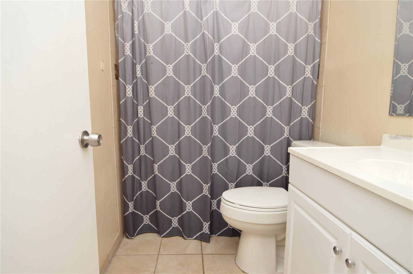 EASTWOOD SHORES 2 PH 2 - Residential Lease