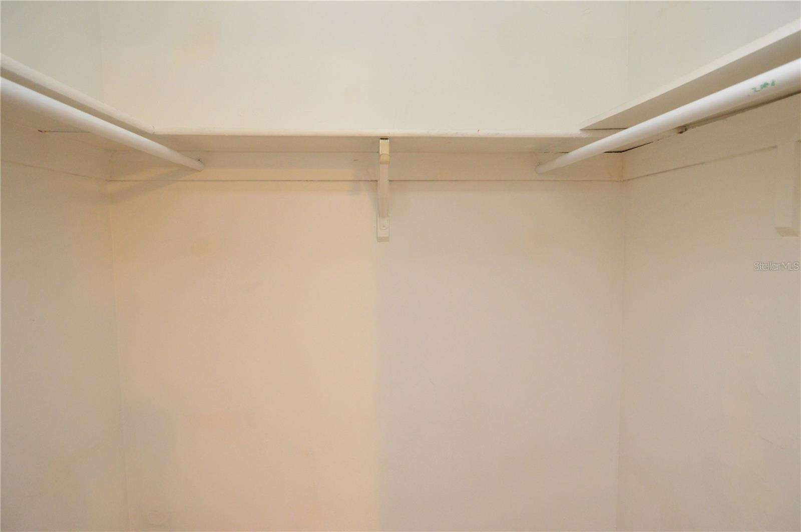 EASTWOOD SHORES 2 PH 2 - Residential Lease