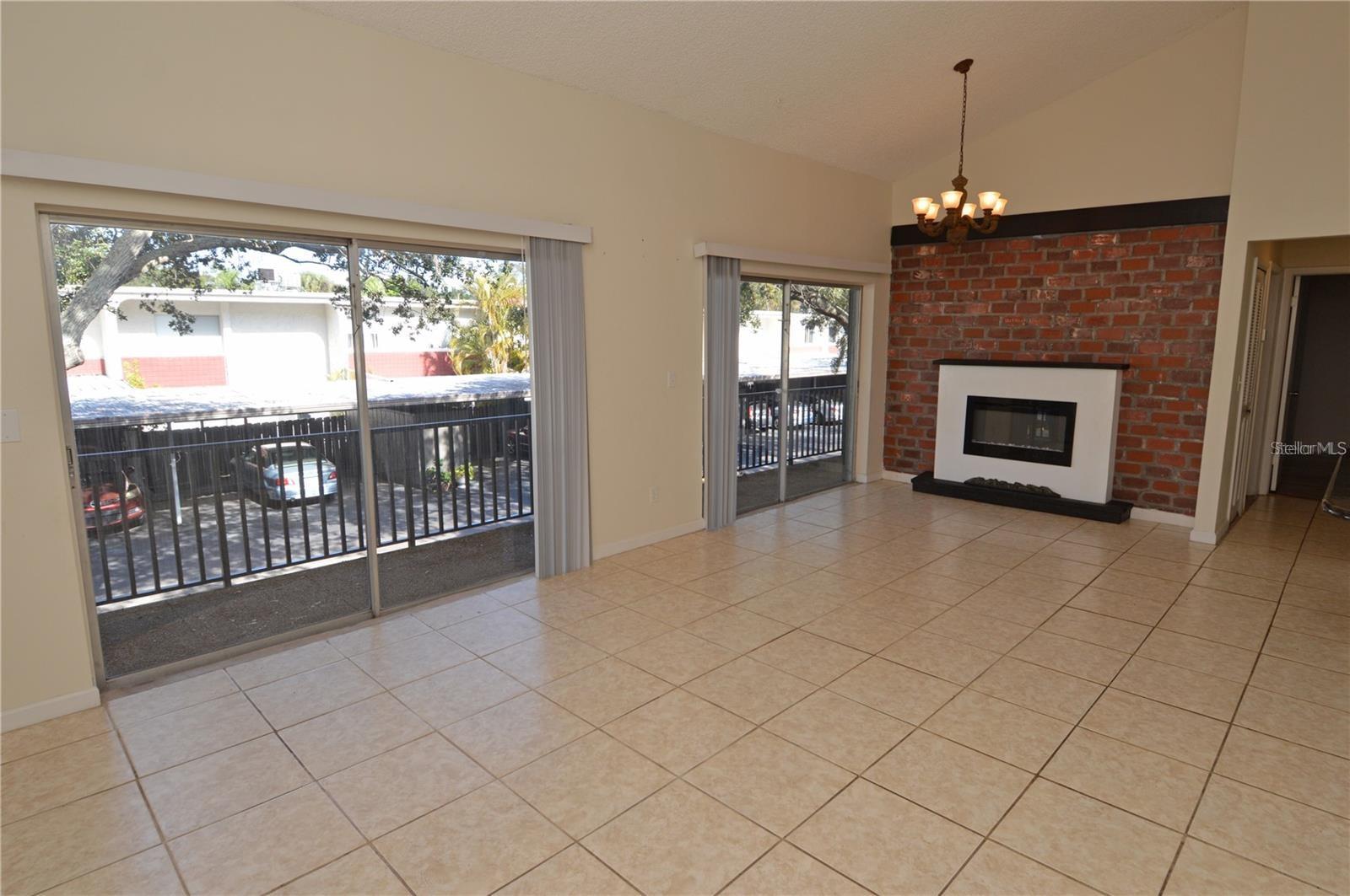 EASTWOOD SHORES 2 PH 2 - Residential Lease