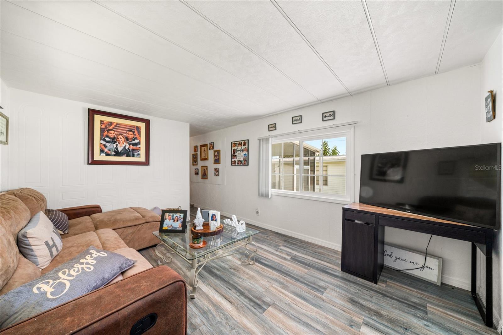 FAIRMOUNT MOBILE ESTATES - Residential