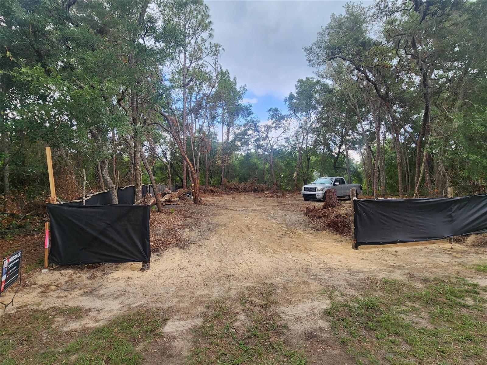 RIVER LAKES MANOR UNIT 01 - Land