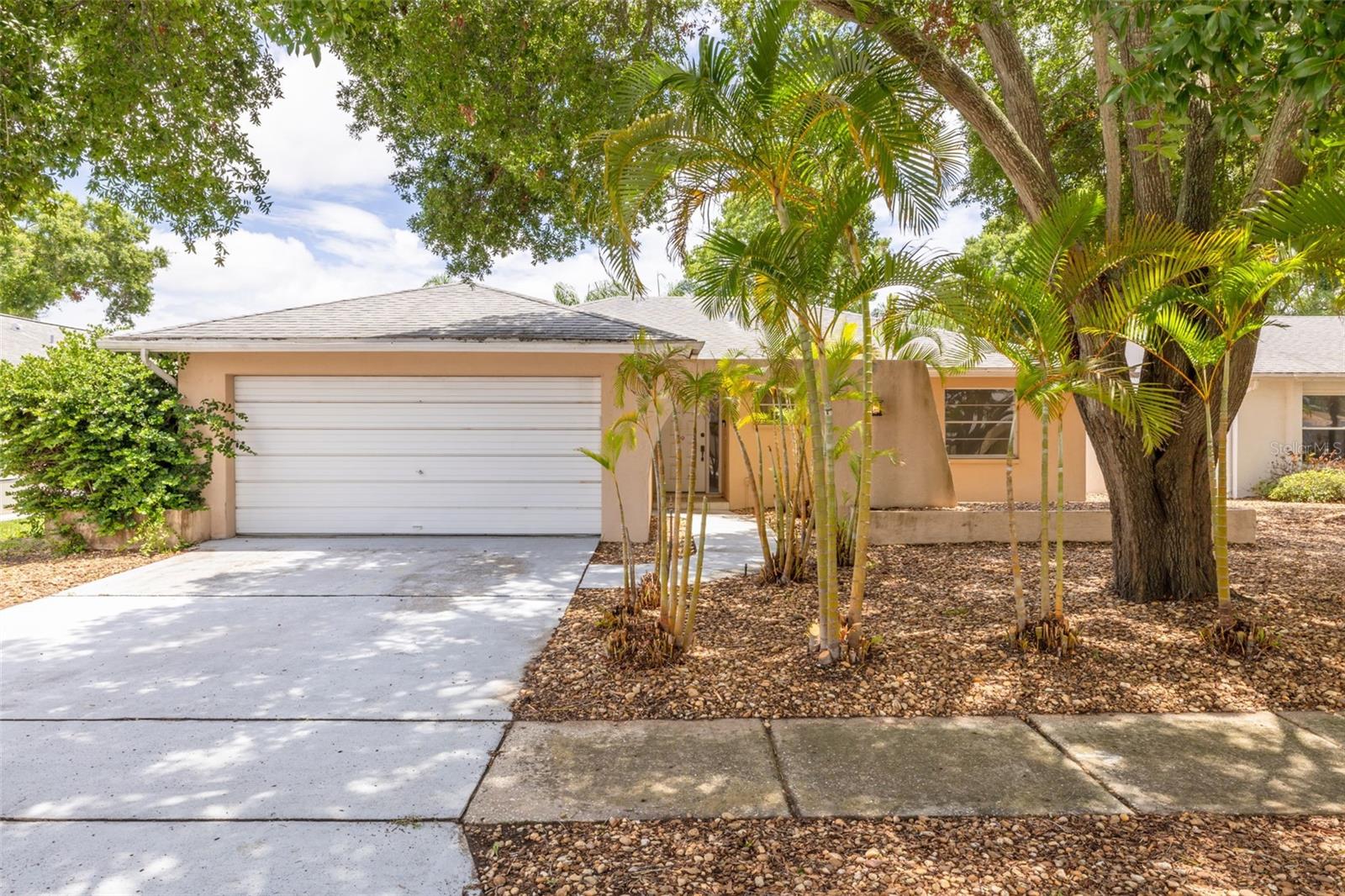 COUNTRY GROVE SUB - Residential
