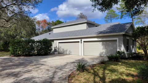 A home in WINTER SPRINGS