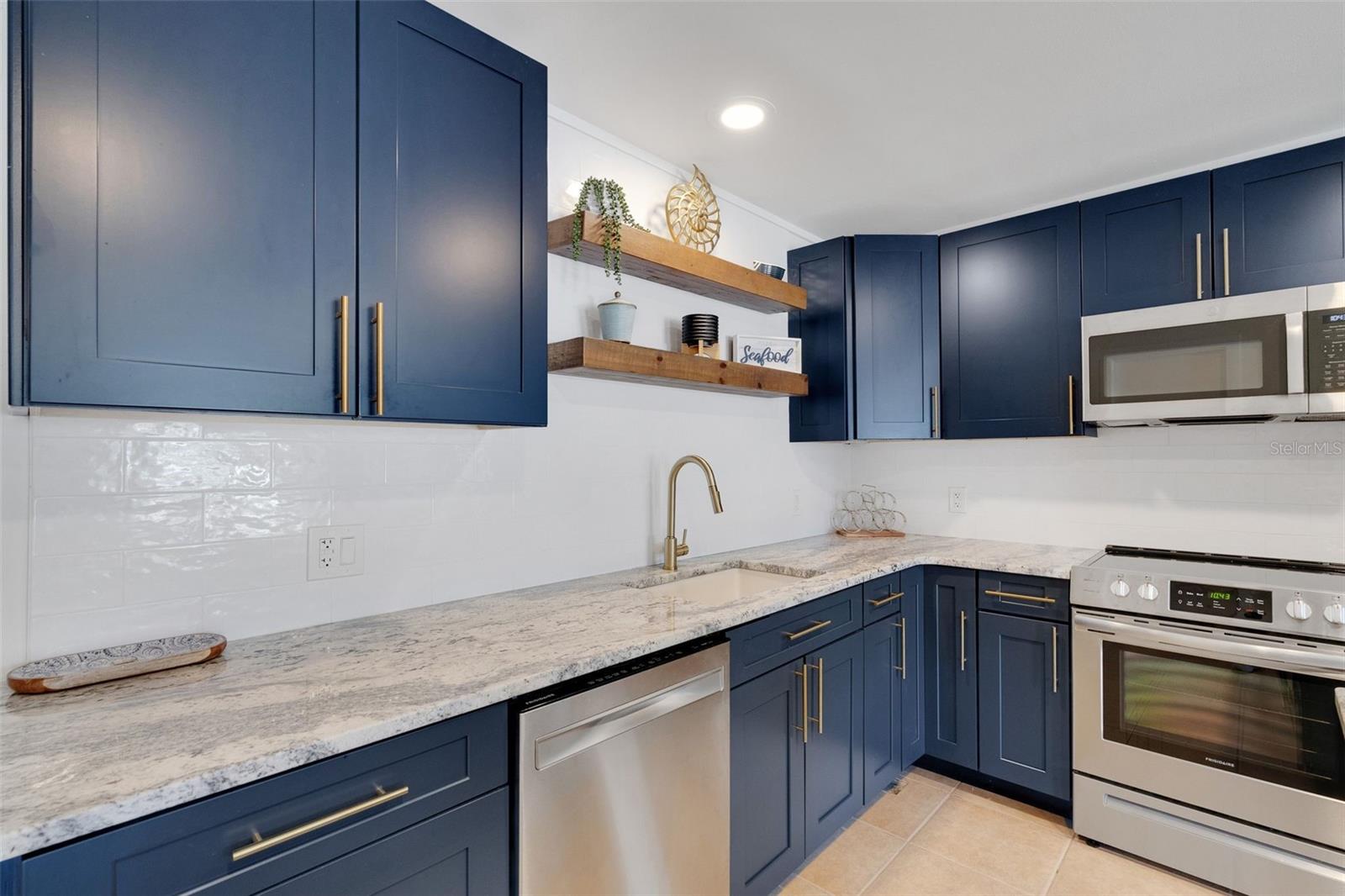 SEASIDE GARDENS REP - Residential