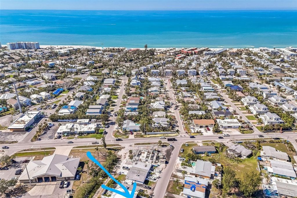 Photo of 423 62nd Street, Holmes Beach, FL 34217 (MLS # TB8407354)