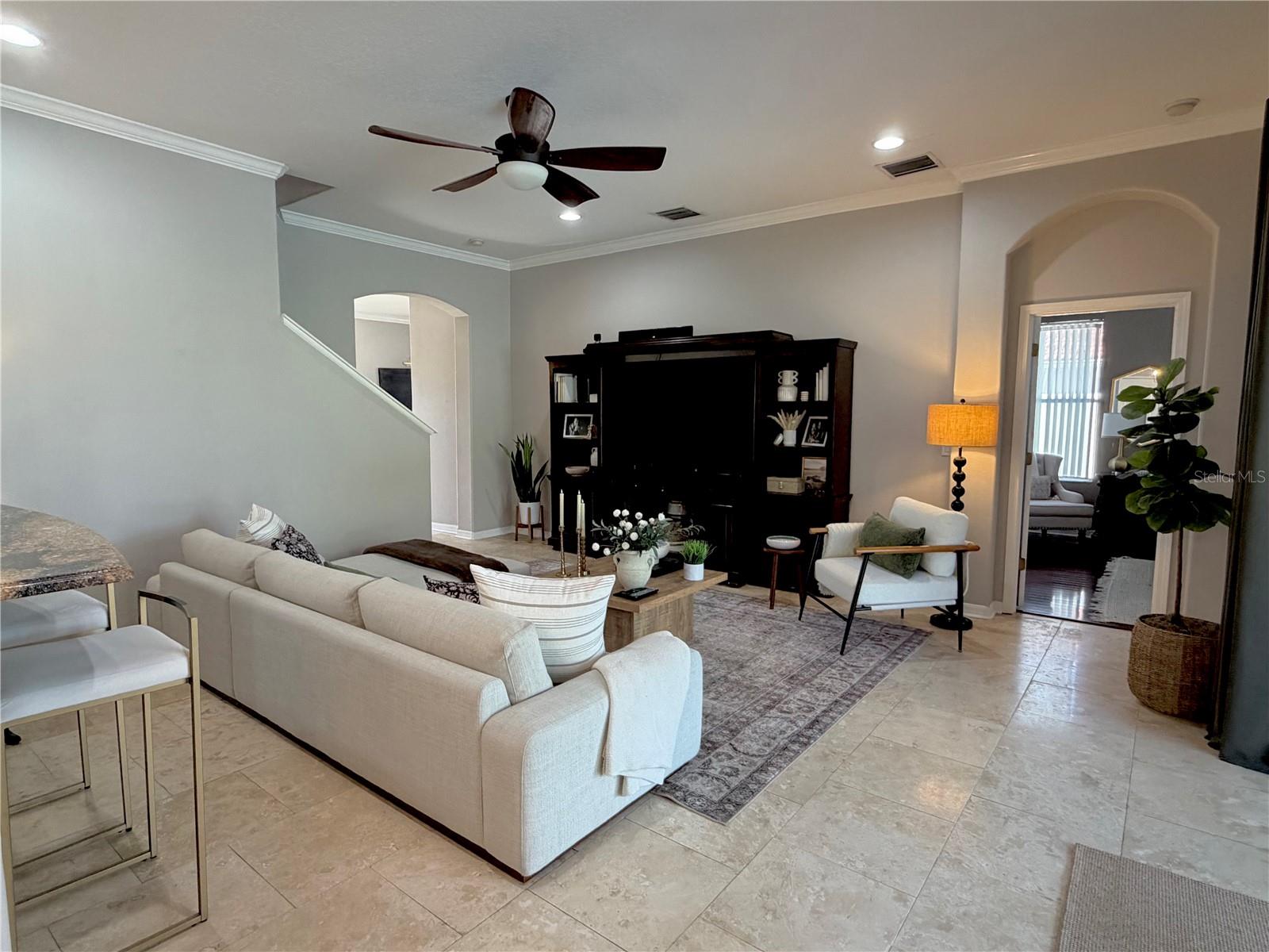 WATERS EDGE 02 - Residential