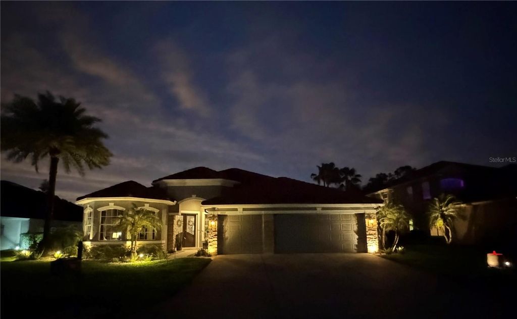 Photo of 11623 Manistique Way, New Port Richey, FL 34654 (MLS # W7883872)