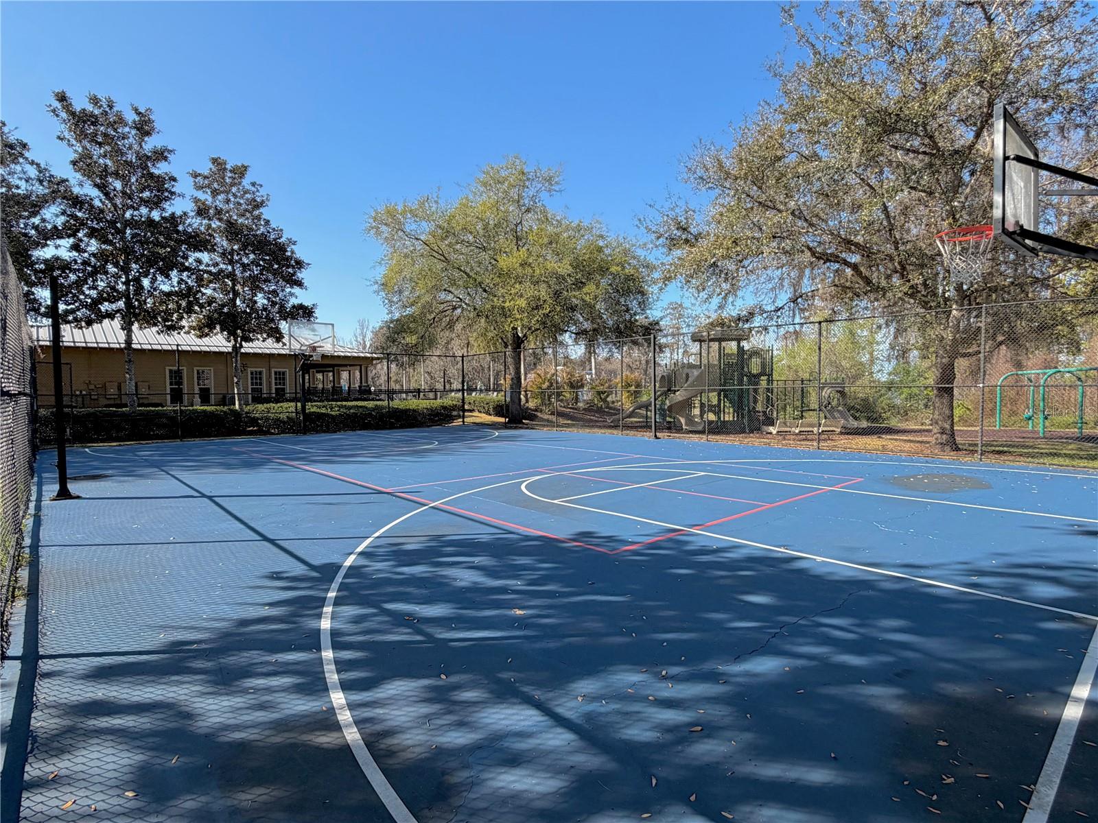 WATERS EDGE 02 - Residential