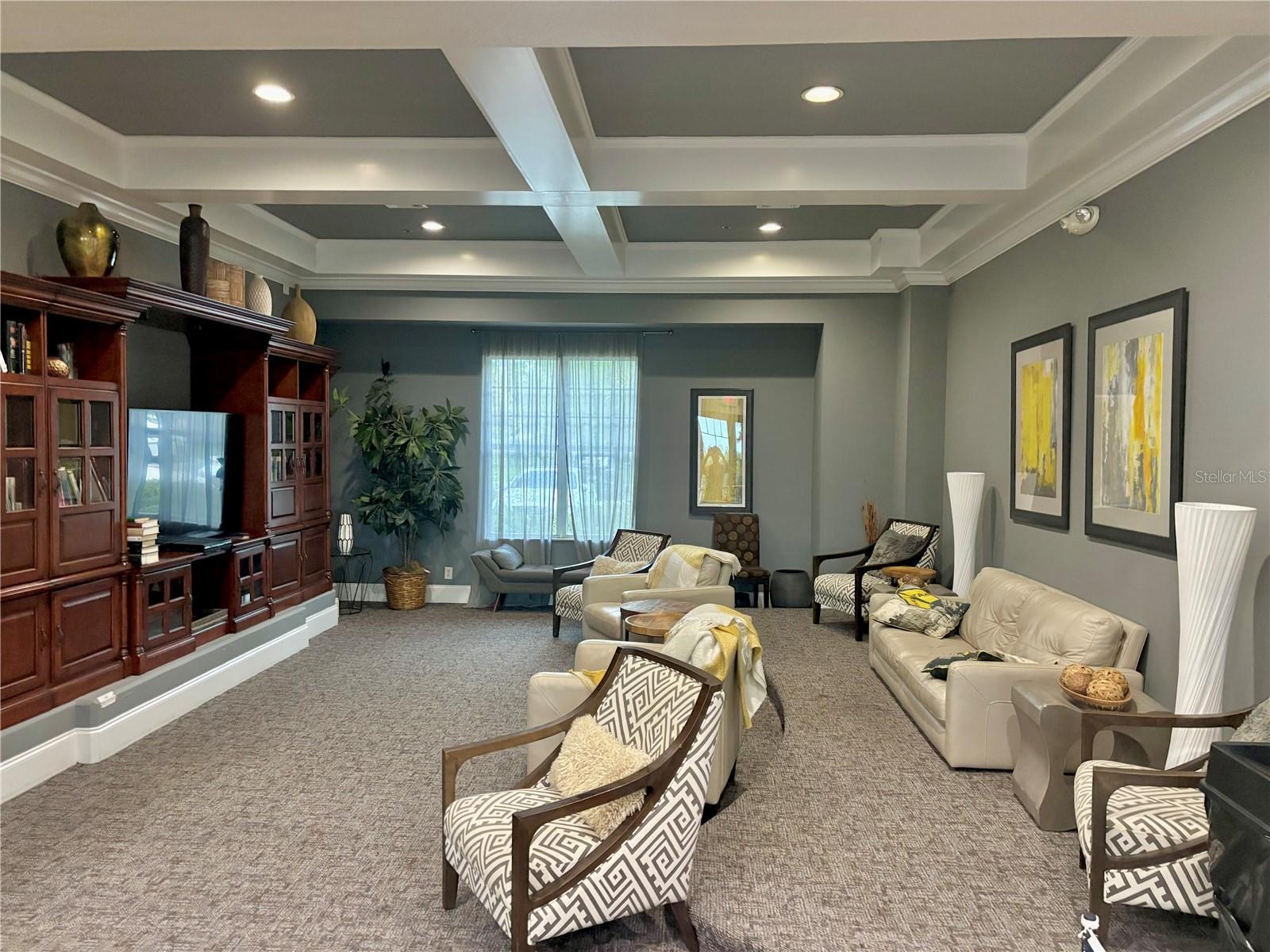 WATERS EDGE 02 - Residential