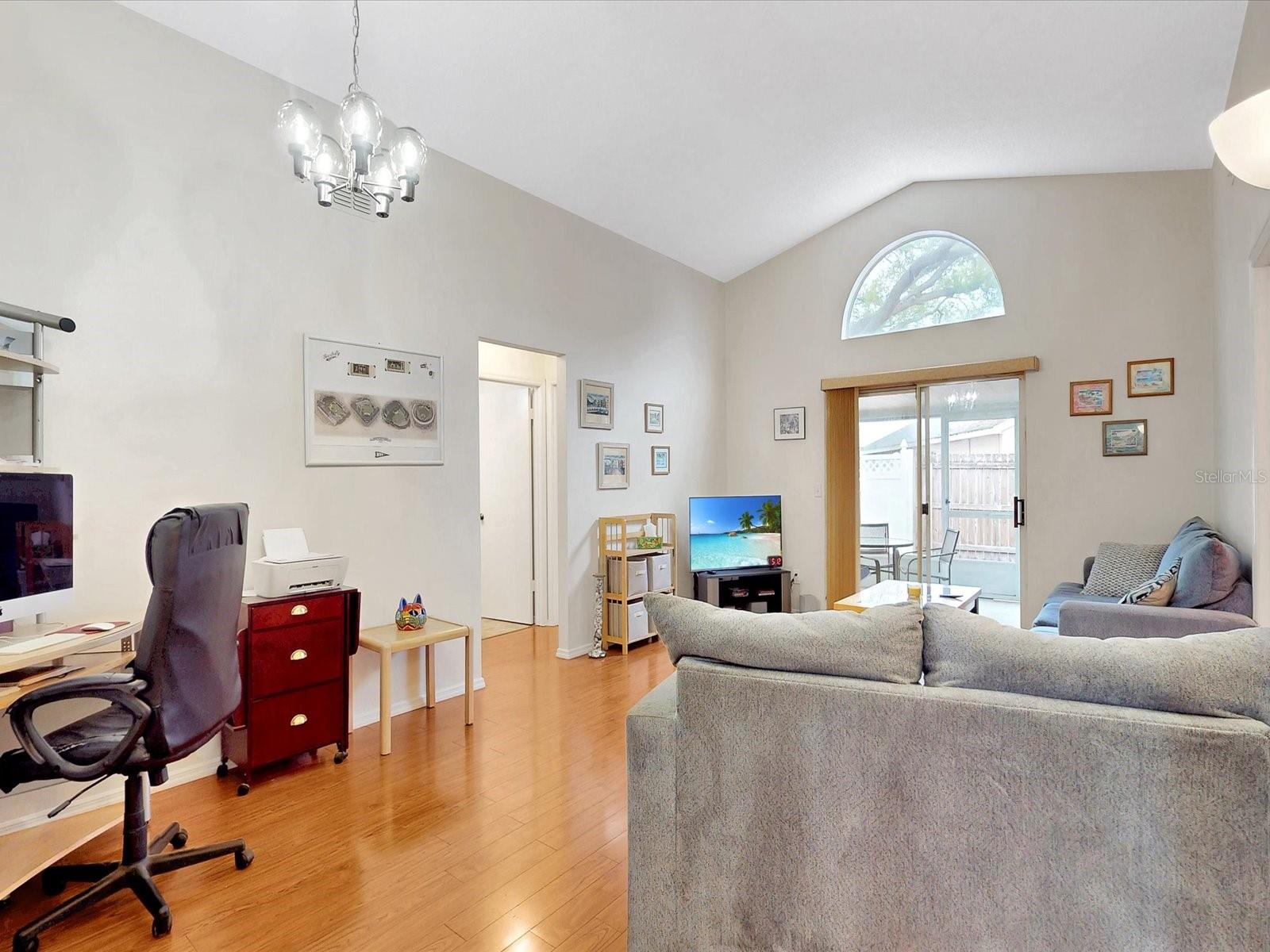 1432 BROOK HOLLOW DRIVE