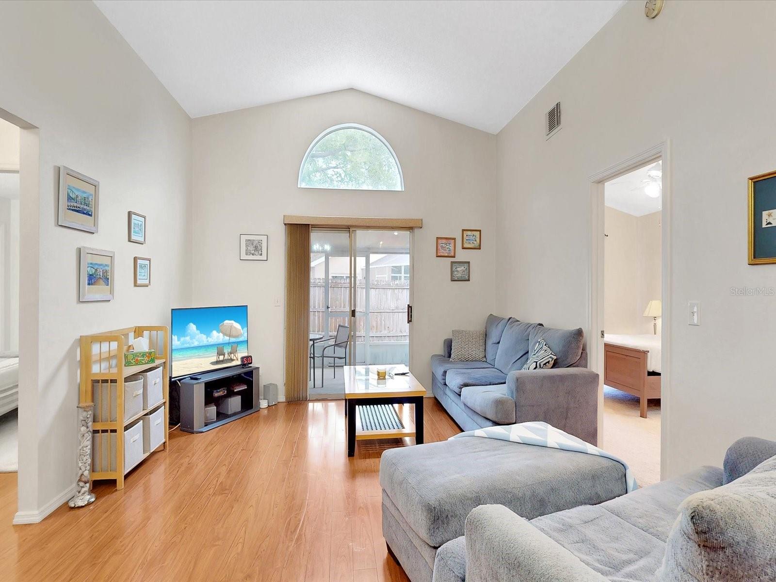 1432 BROOK HOLLOW DRIVE