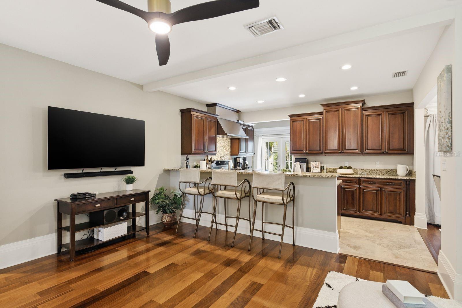 LONGLEY & ASHLEYS SUB - Residential
