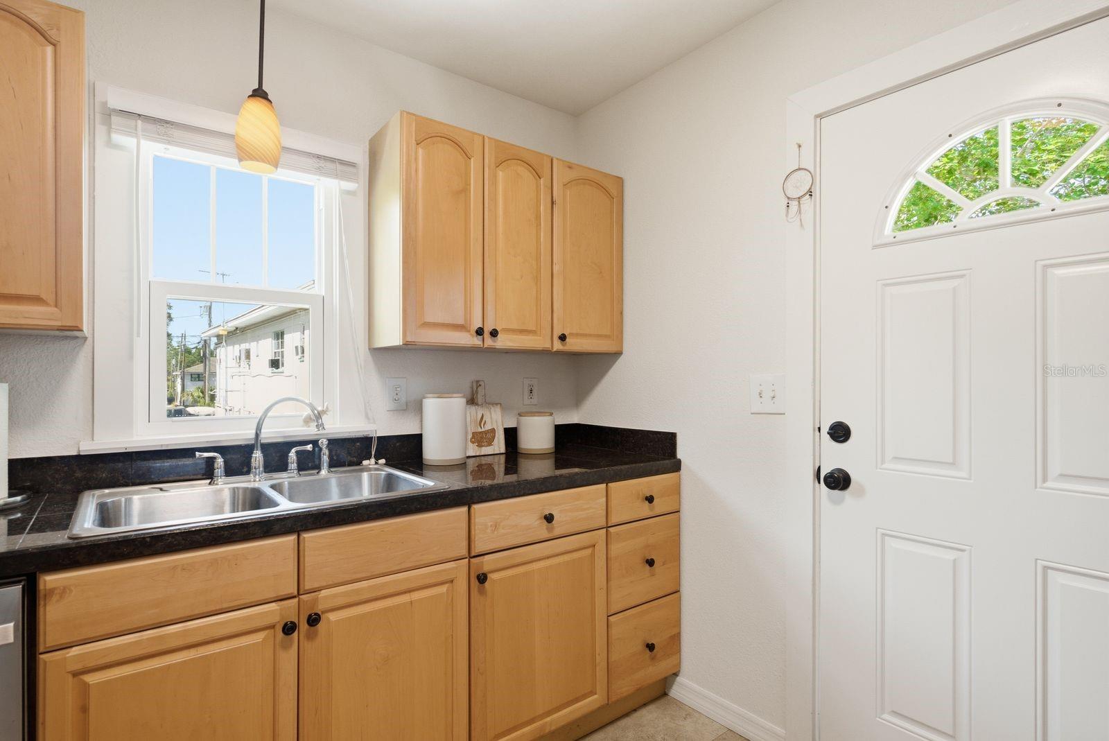 LONGLEY & ASHLEYS SUB - Residential