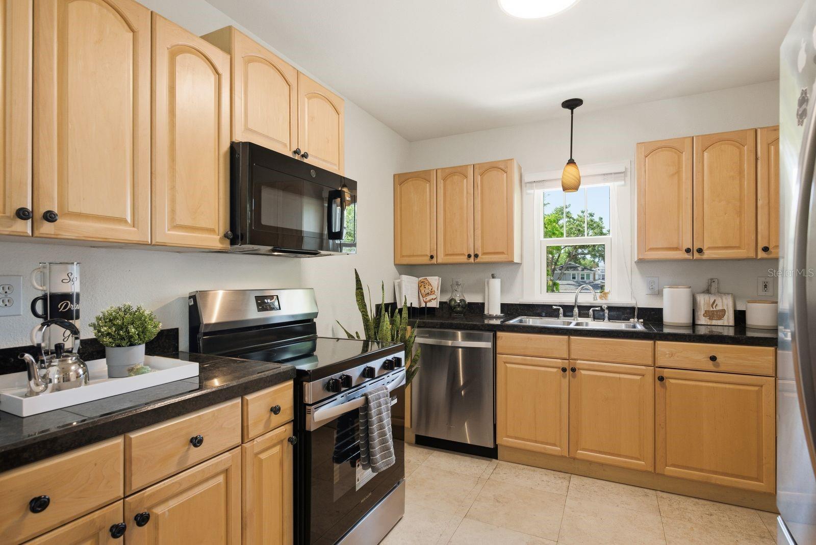 LONGLEY & ASHLEYS SUB - Residential