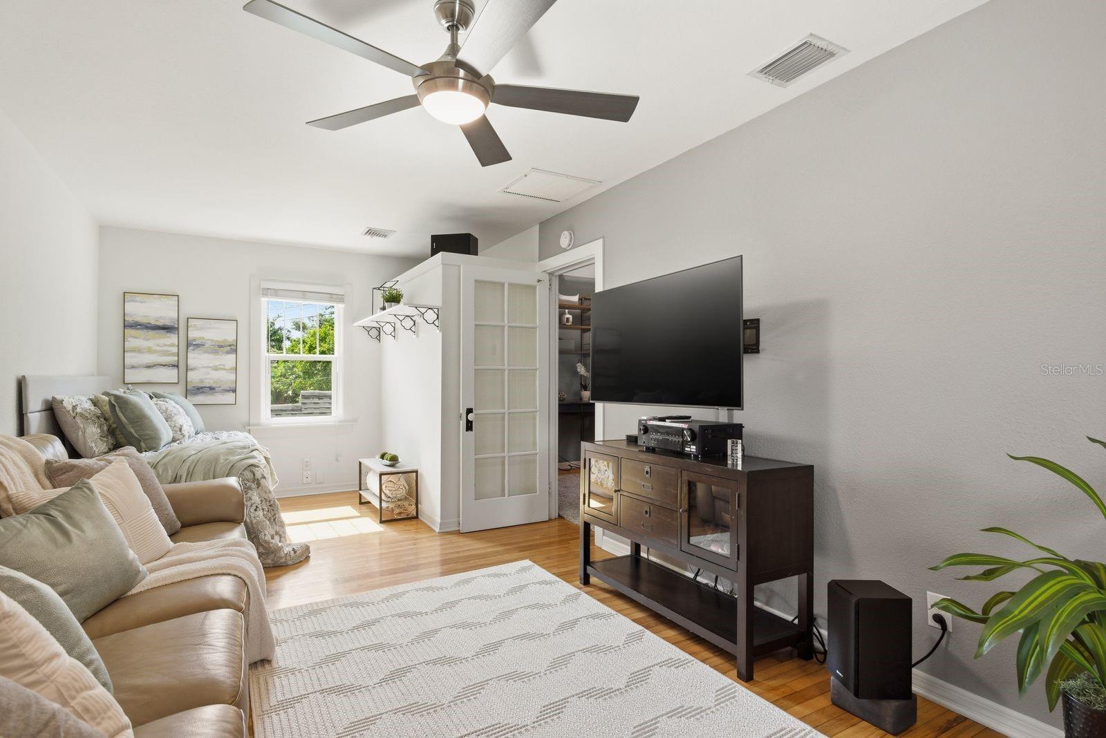 LONGLEY & ASHLEYS SUB - Residential