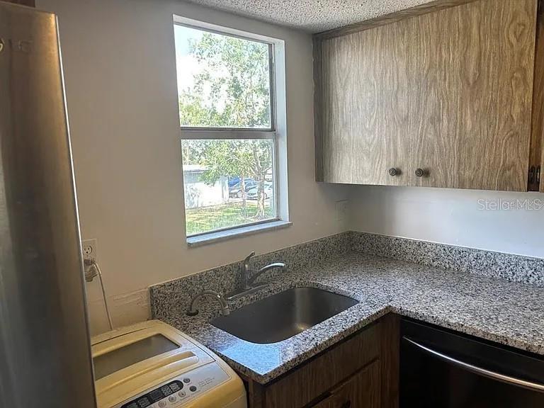 10800 US HIGHWAY 19 N 237