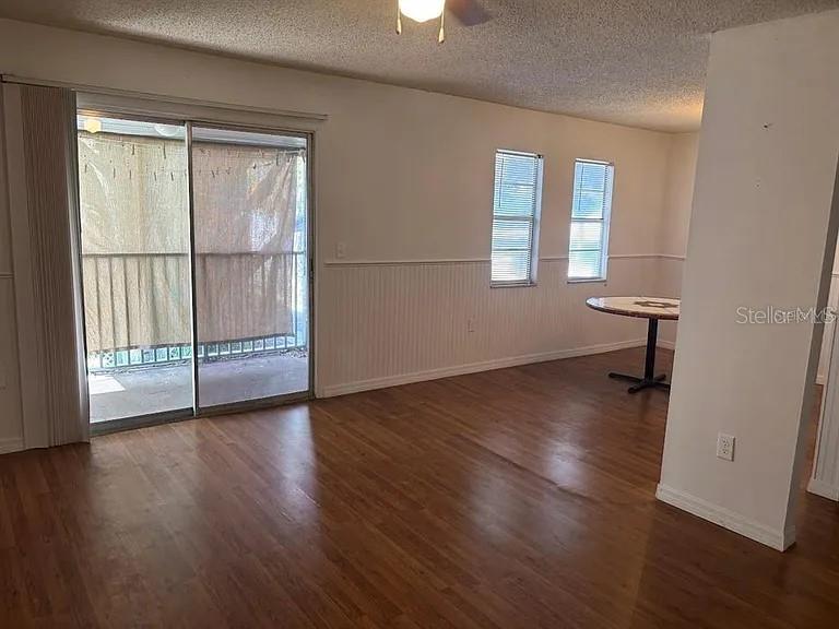 SANDALWOOD THE CONDO - Residential