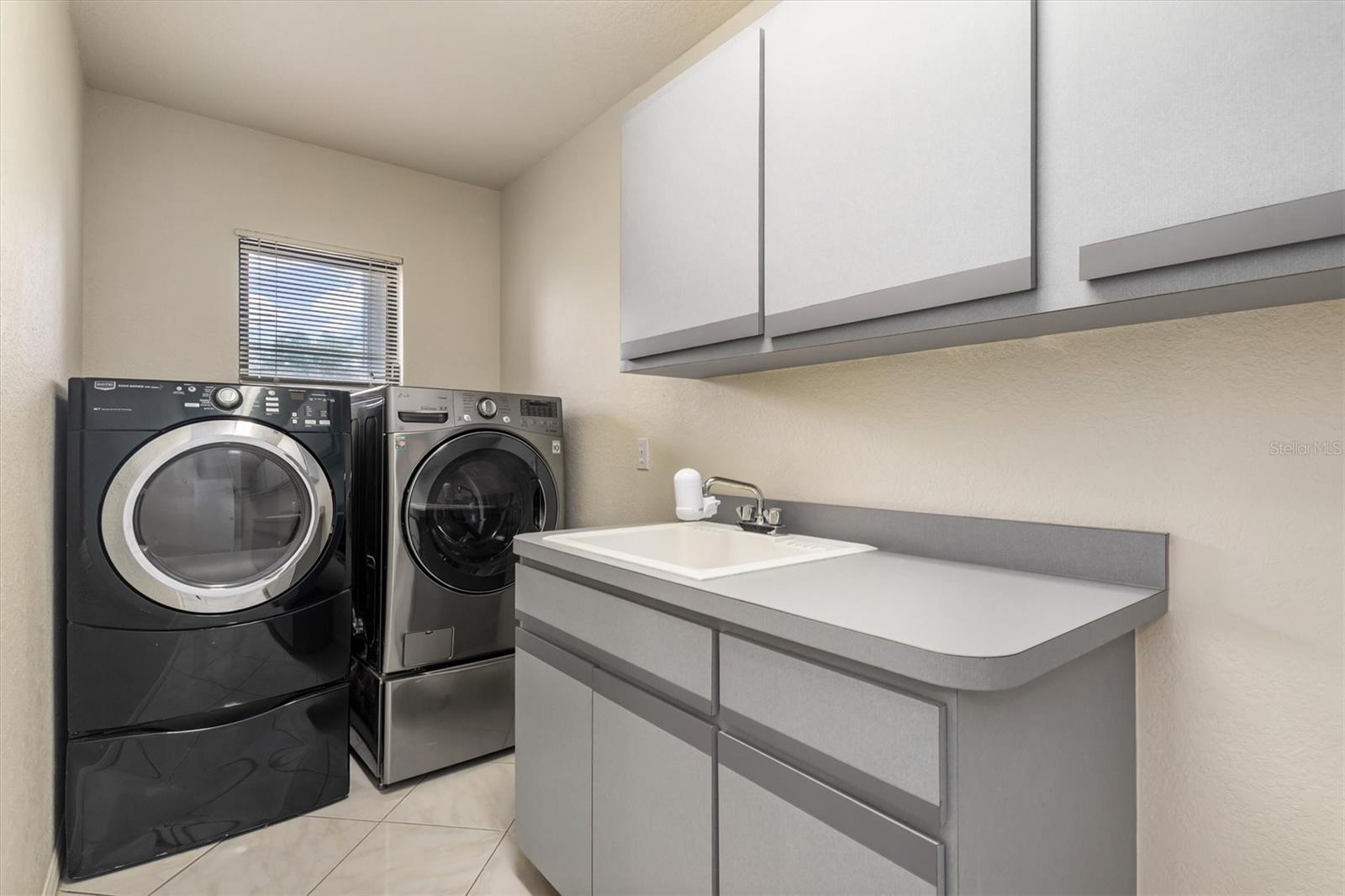 PUNTA GORDA ISLES SEC 23 - Residential