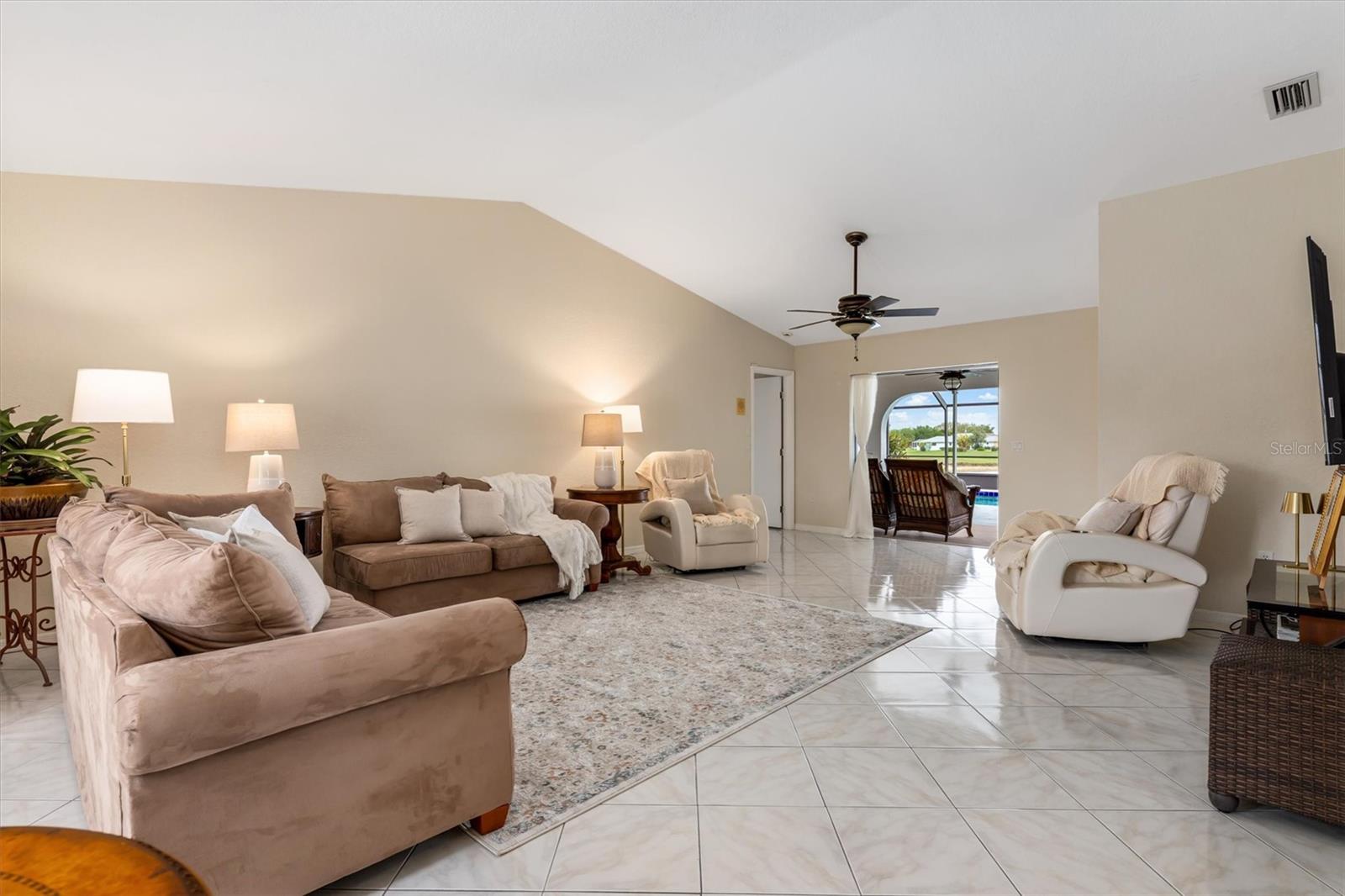 PUNTA GORDA ISLES SEC 23 - Residential