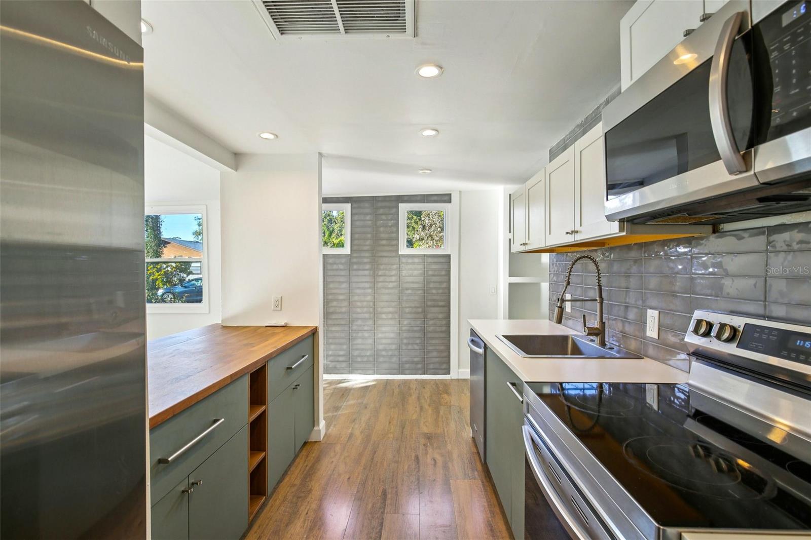 DEARMINS SUB 3 - Residential