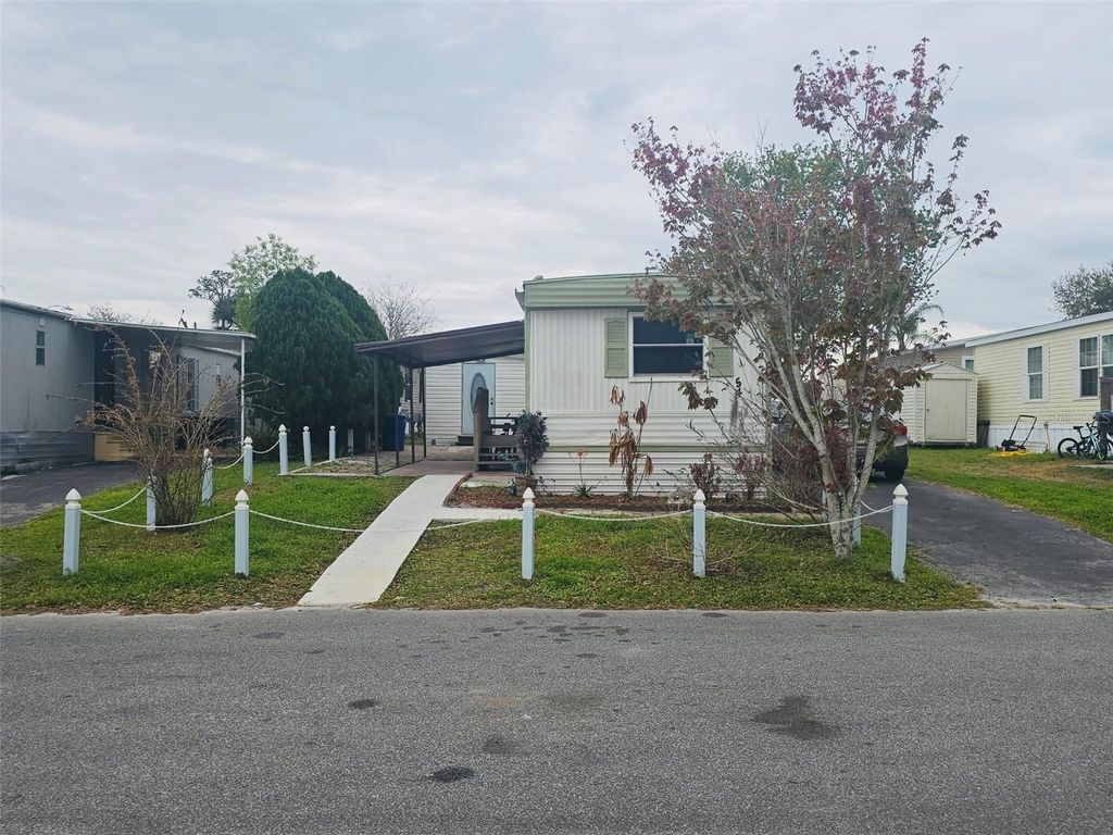 Photo of 54 Kent Court, Sanford, FL 32773 (MLS # O6387443)