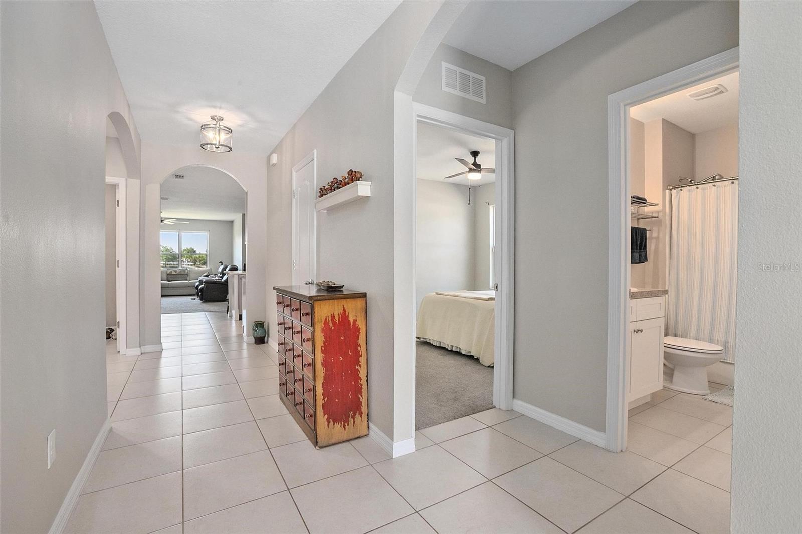 811 GRAND PARK COURT