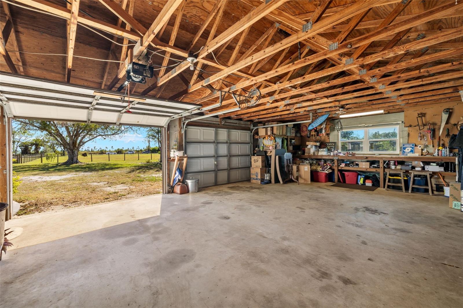 ARCADIA GRVS INC - Residential