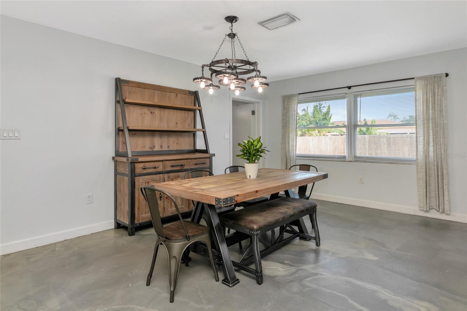 PENNSYLVANIA PARK - Residential