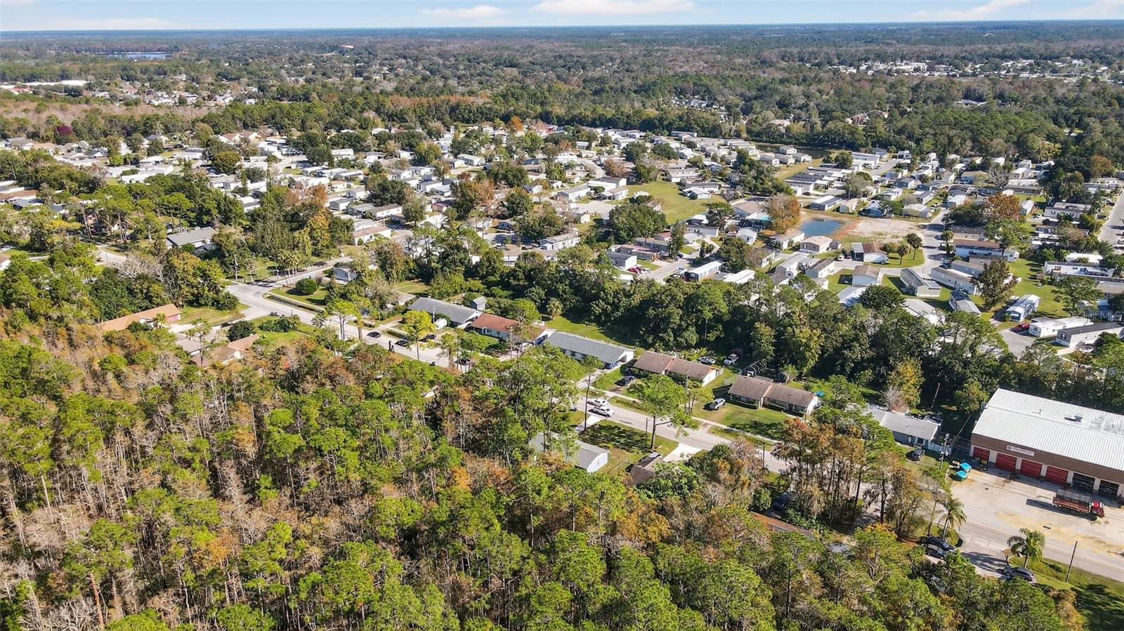 PALM LAKES ESTATES - Residential