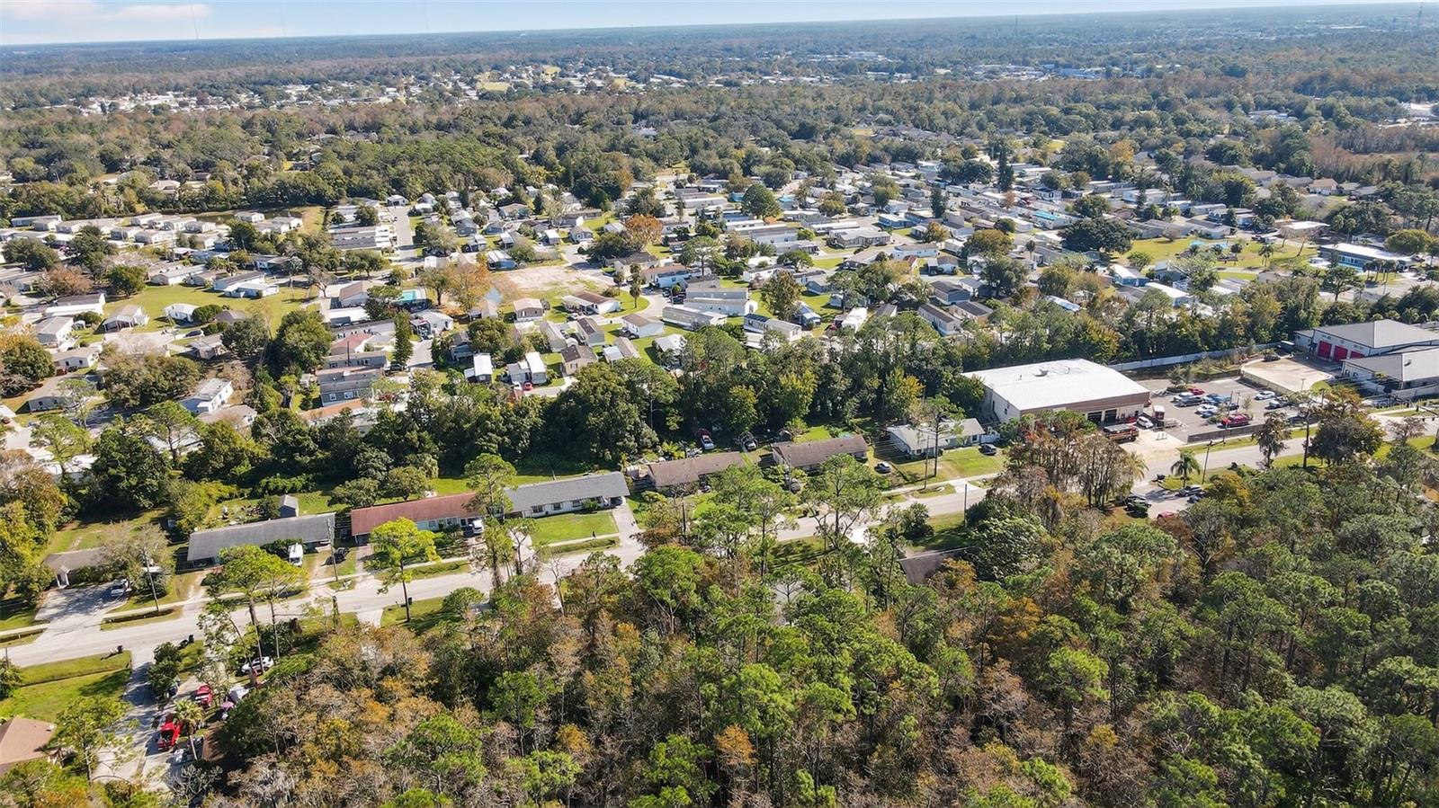 PALM LAKES ESTATES - Residential