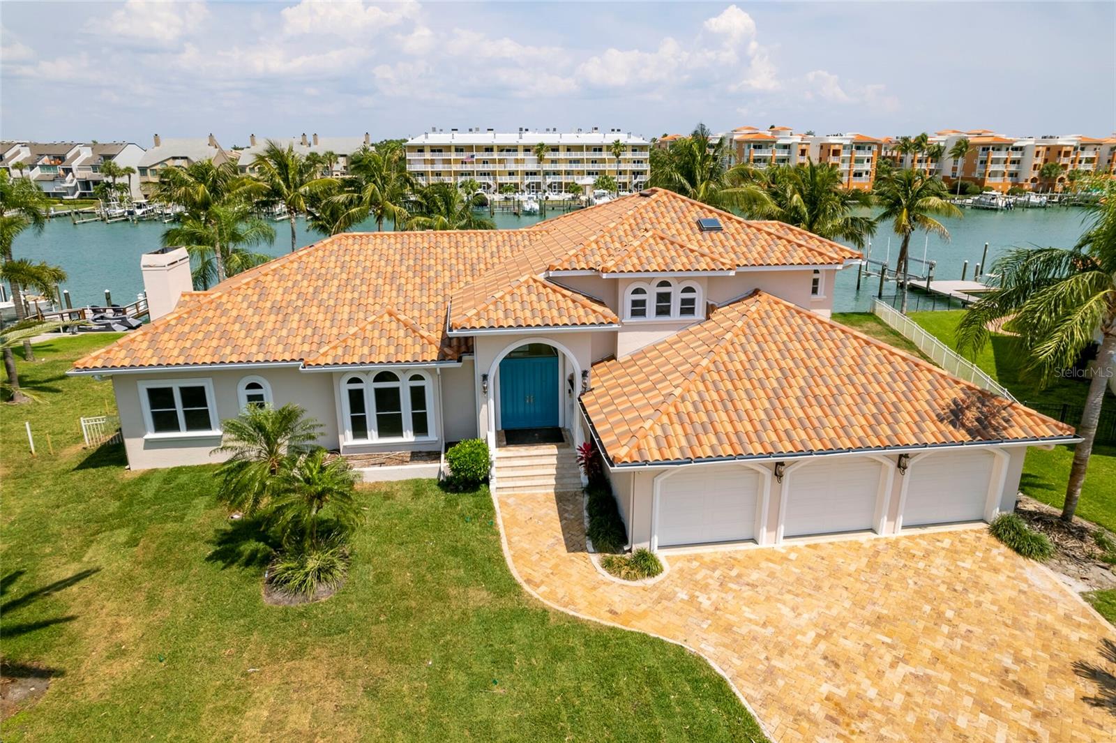 TIERRA VERDE UNIT 1 4TH REP - Residential